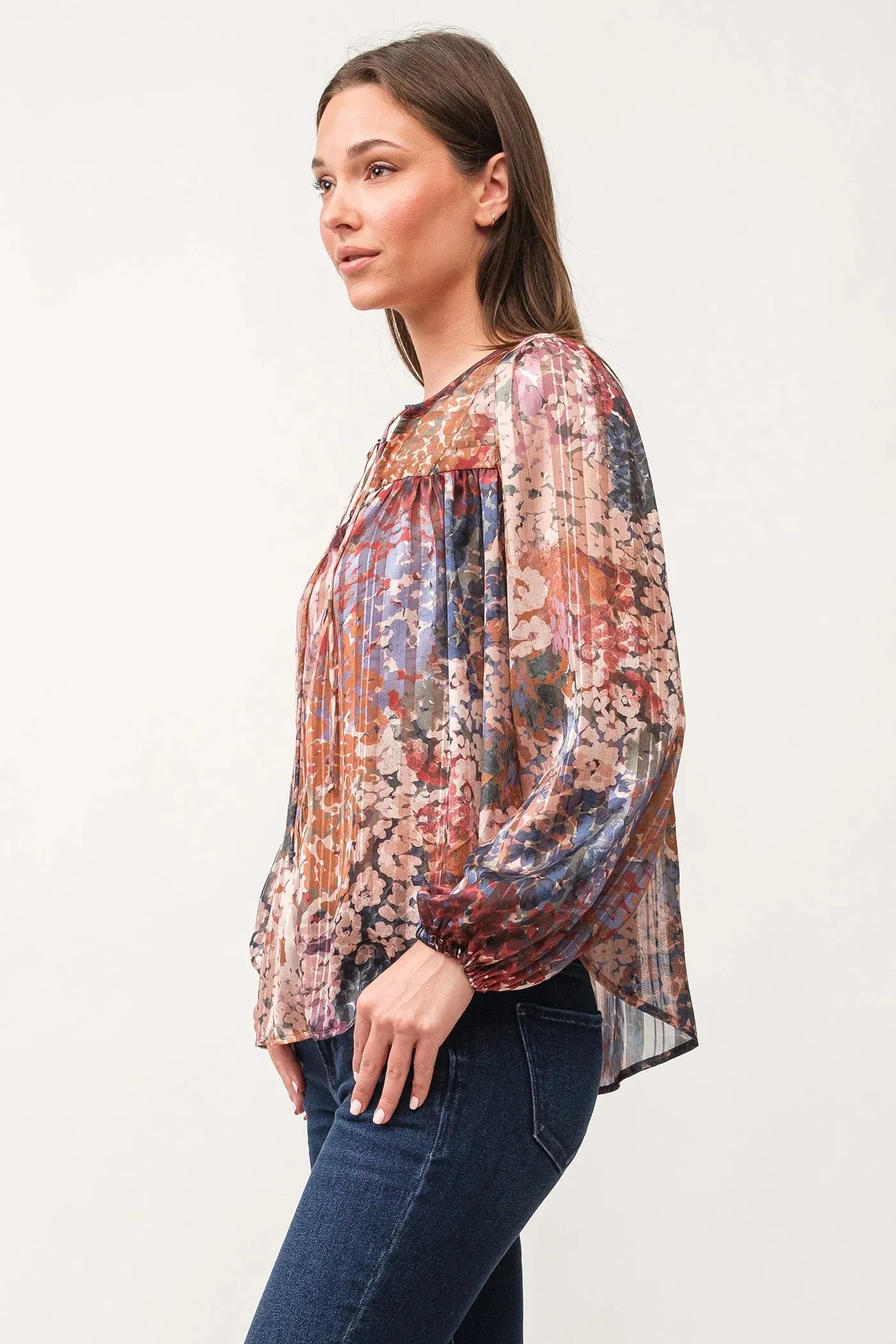 ALESSIA RELAXED FIT TOP