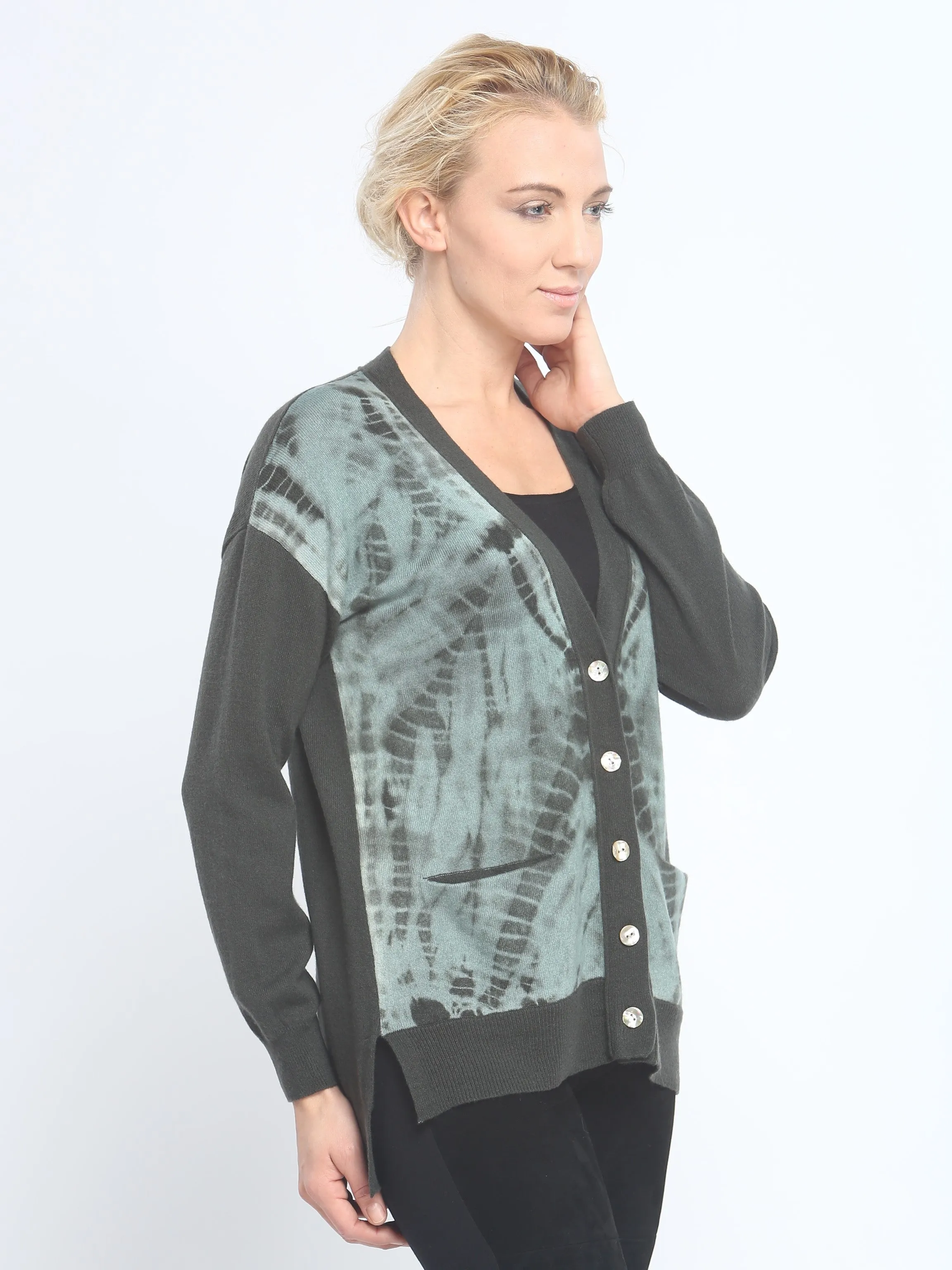 Hand Dye Block V Neck Cardigan