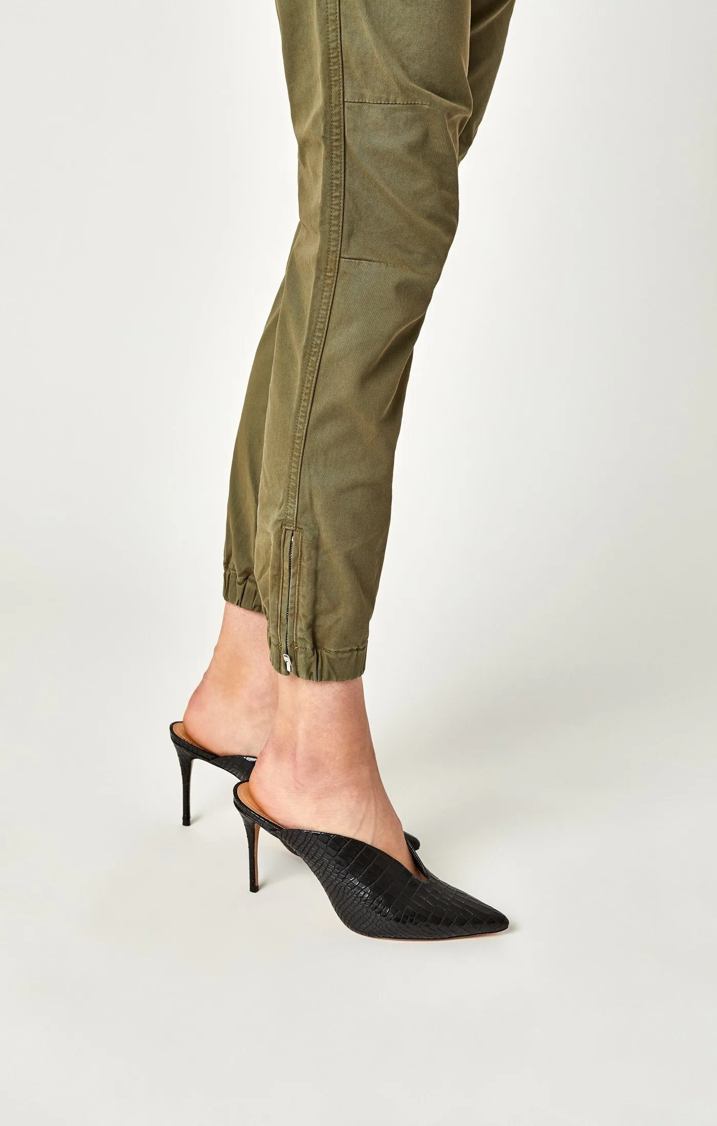 IVY CARGO PANT IN KHAKI