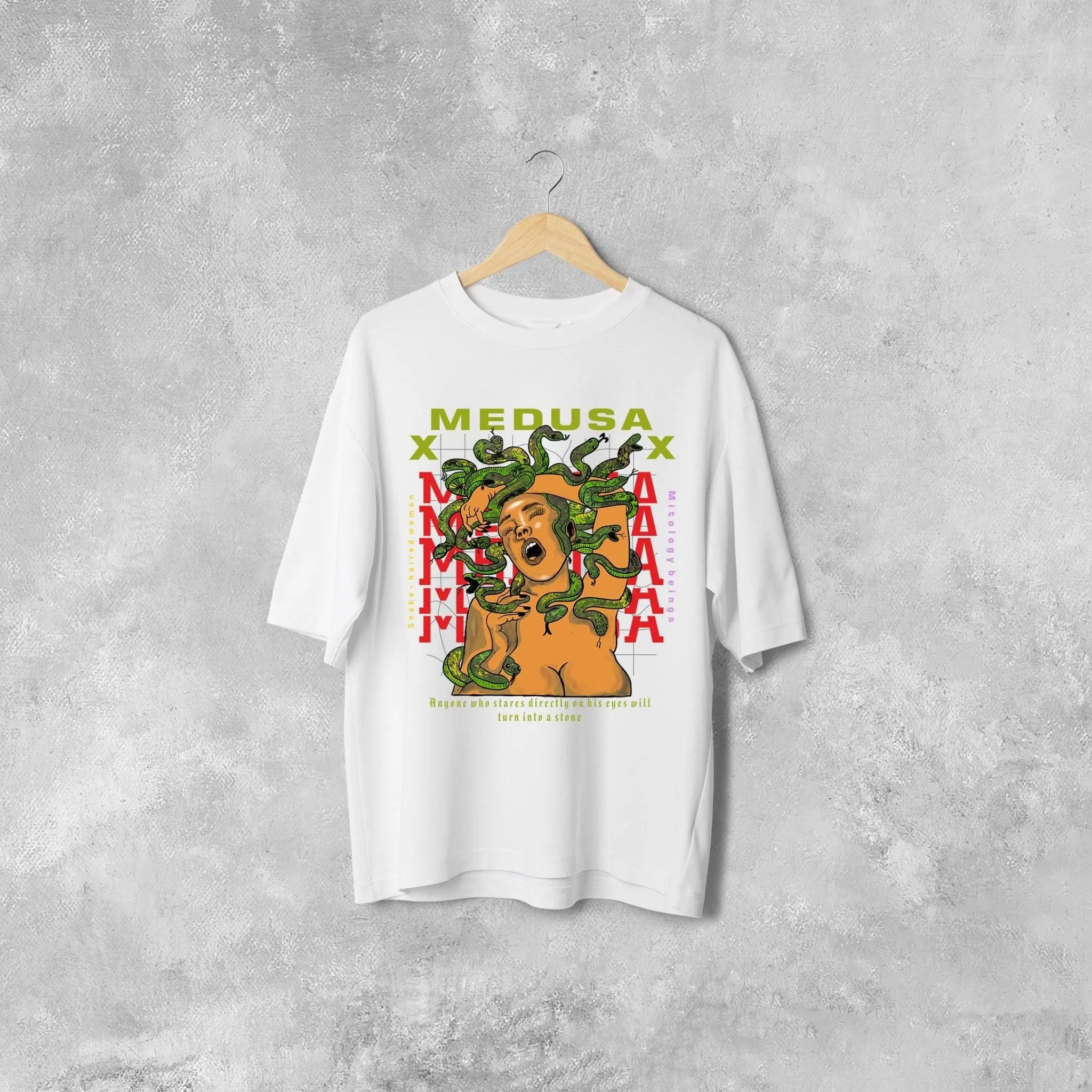 Medusa - Oversized T-Shirt