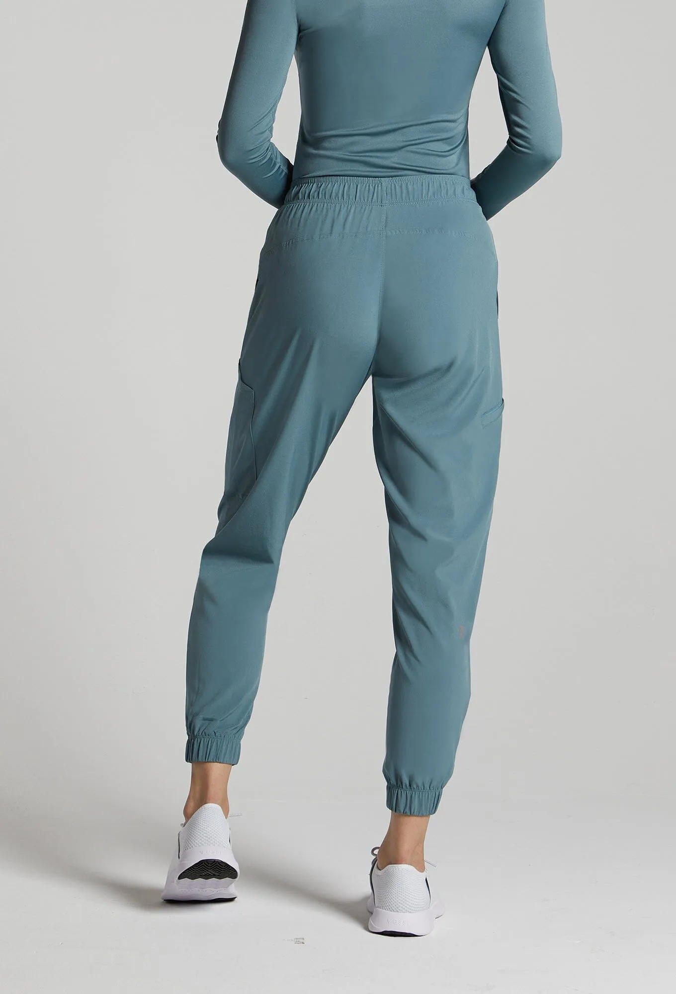 Susan Petite Multi-Pocket Joggers