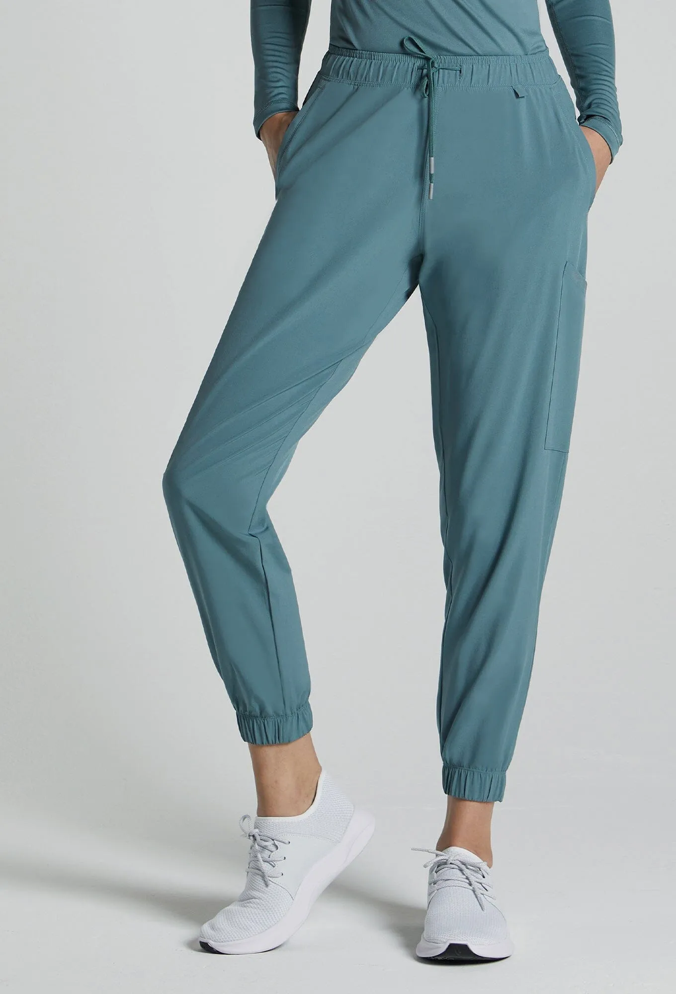 Susan Petite Multi-Pocket Joggers