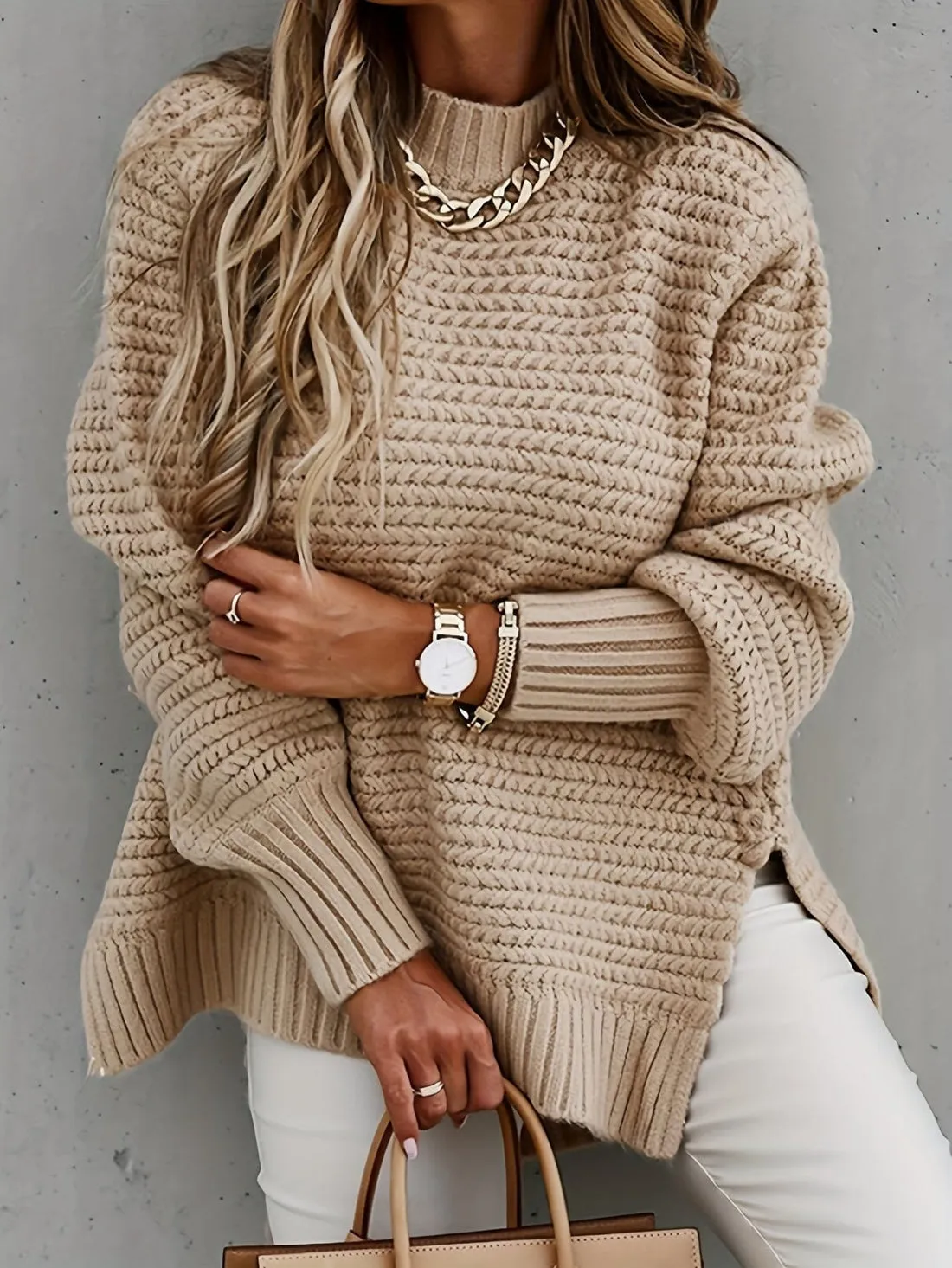 Women's Loose Fit Cashmere Knit Round Neck Jumper with Slits | Ideal for Autumn/Winter